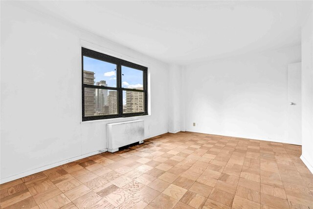 180 W End Ave Unit 23G, New York Manhattan, NY 10023 - spare room with radiator