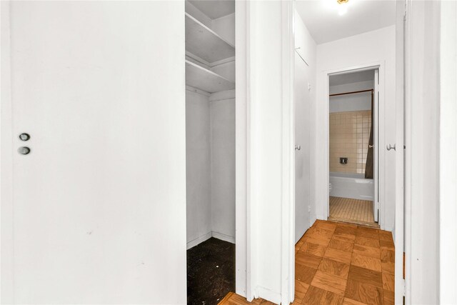 180 W End Ave Unit 23G, New York Manhattan, NY 10023 - view of spacious closet