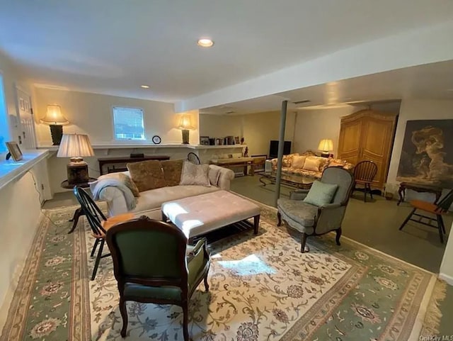 living room featuring recessed lighting