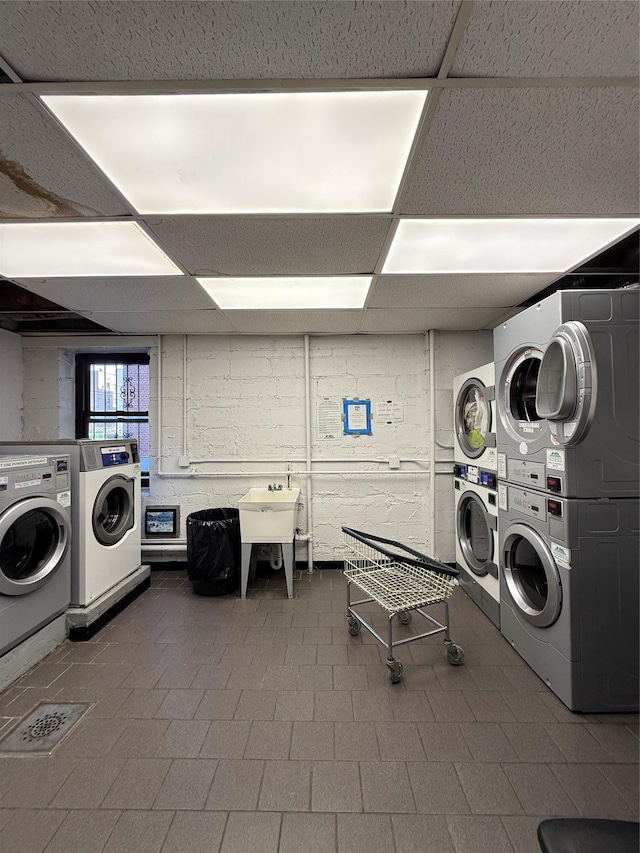 143 Bruce Ave Unit 7A, Yonkers, NY 10705 - community laundry room with stacked washer and clothes dryer and independent washer and dryer
