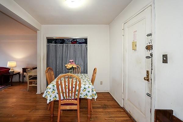 dining room featuring wood finished floors