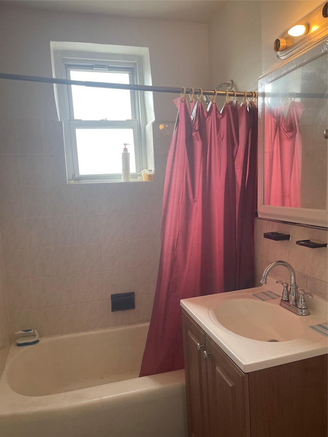 full bath with shower / bathtub combination with curtain and vanity