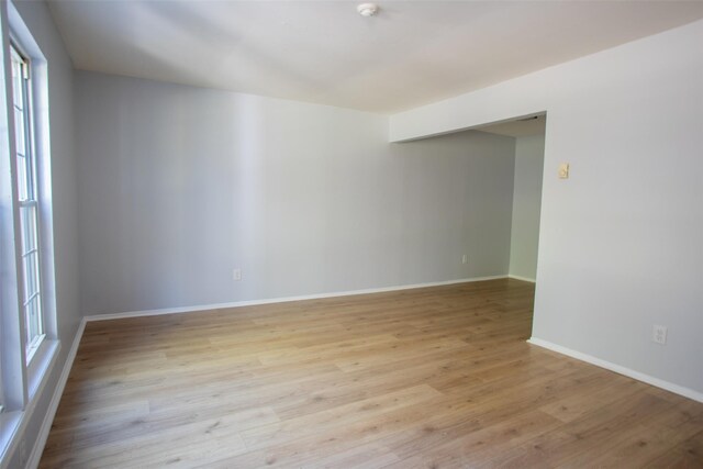 5 Ethan Allen Court, Ridge, NY 11961 - photo 5