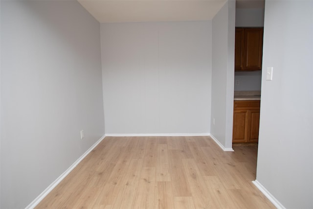 5 Ethan Allen Court, Ridge, NY 11961 - photo 12