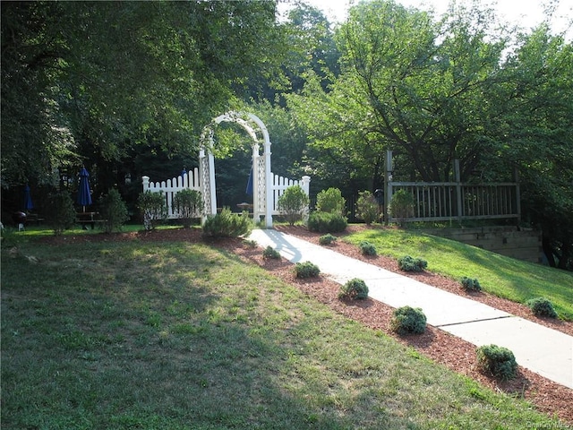 view of yard featuring fence