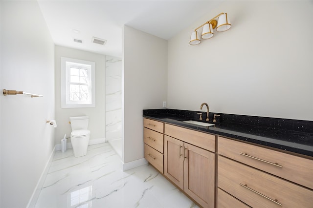 full bathroom featuring vanity, visible vents, baseboards, toilet, and marble finish floor