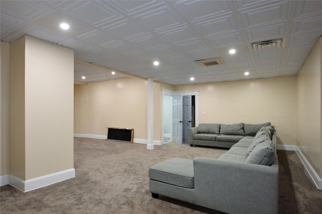 living room with recessed lighting, visible vents, baseboards, and carpet floors