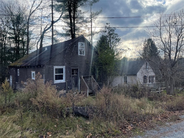view of front of home
