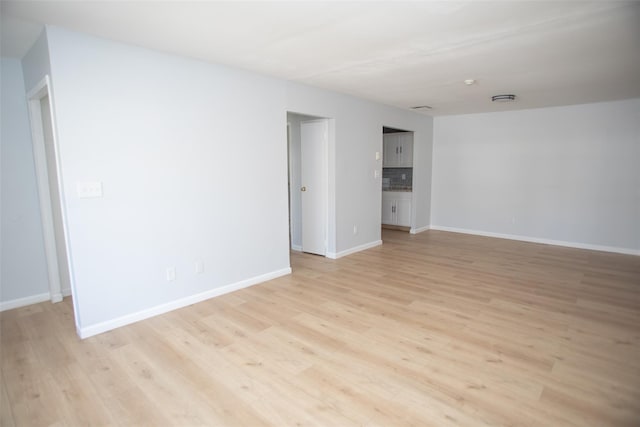 1A Jamestown Ct, Ridge, NY 11961 - photo 12