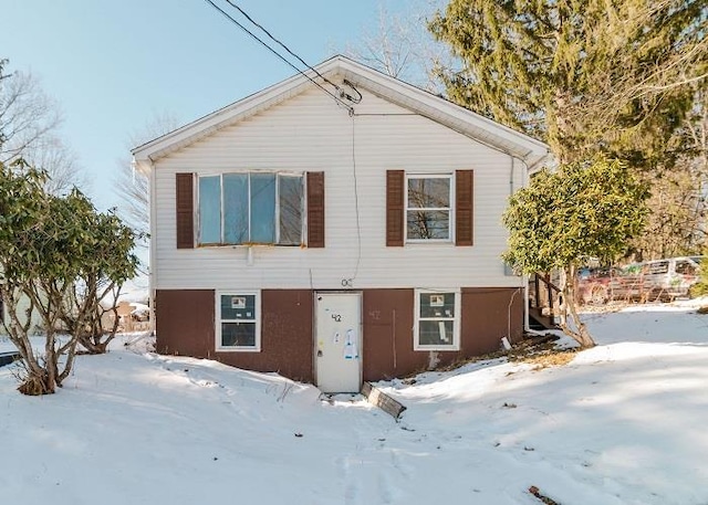 view of front of home