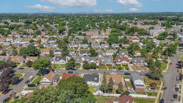 birds eye view of property featuring a residential view