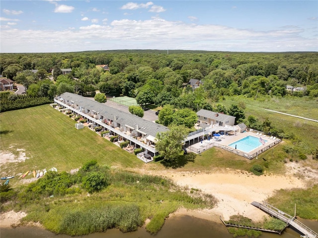 bird's eye view with a view of trees