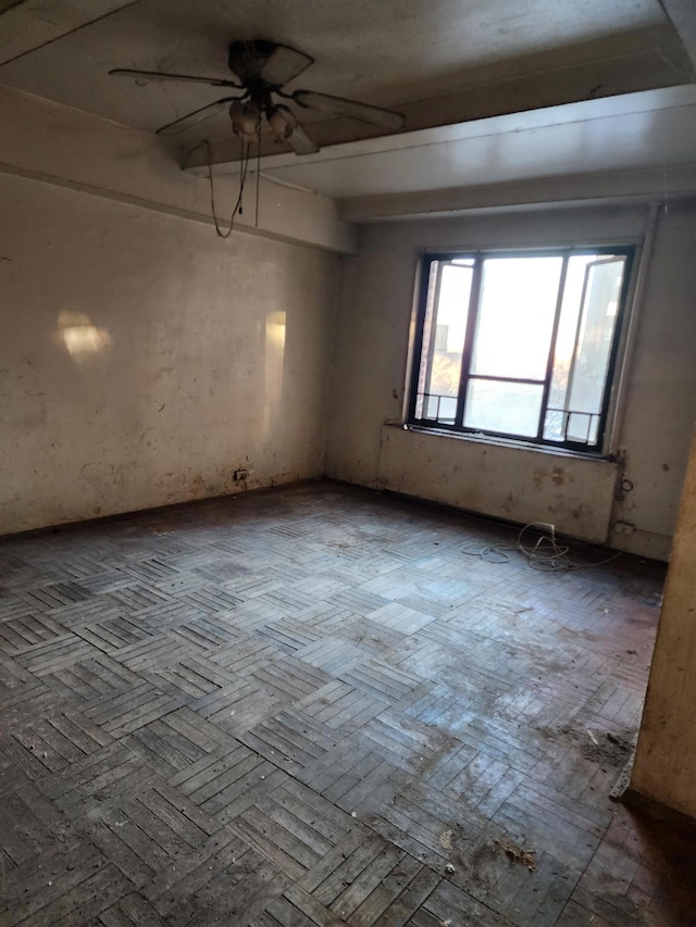 Listing photo 2 for 11 Metropolitan Oval Unit 5F, Bronx NY 10462