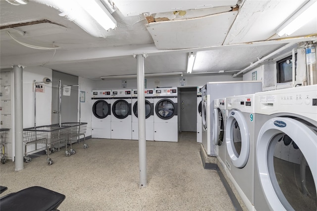 common laundry area featuring washer and clothes dryer