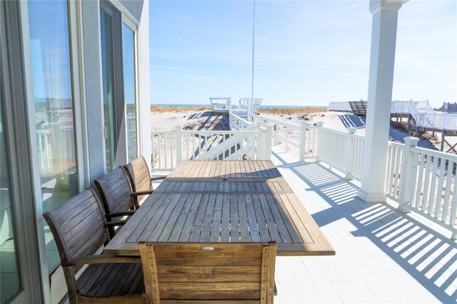 exterior space featuring outdoor dining space