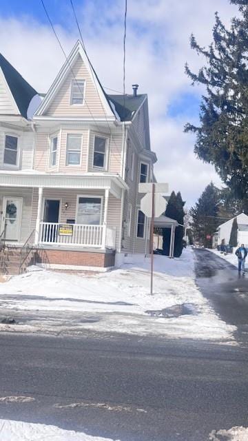 view of front of property with a porch