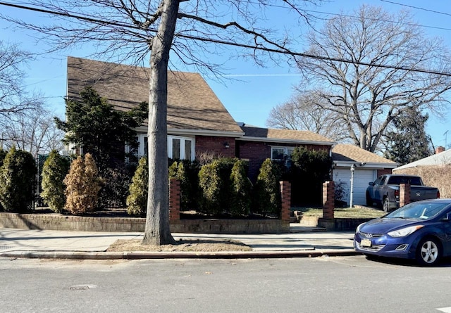 view of front facade with brick siding