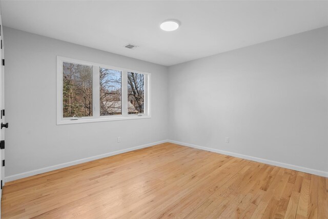 250 Blauvelt Rd, Pearl River, NY 10965 - spare room featuring light wood-style flooring, visible vents, and baseboards