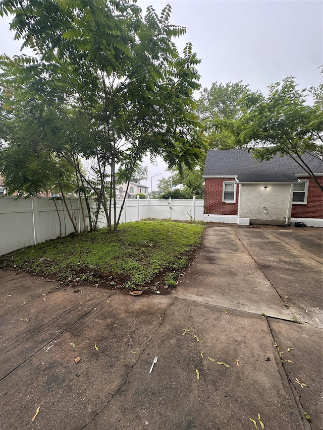 223-45 113th Dr, Queens Village, NY 11429 - view of yard
