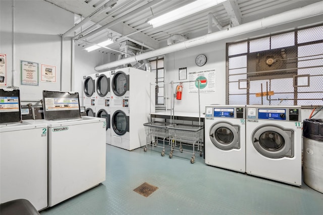 333 Bronx River Rd Unit 123, Yonkers, NY 10704 - shared laundry with separate washer and dryer and stacked washing machine and dryer
