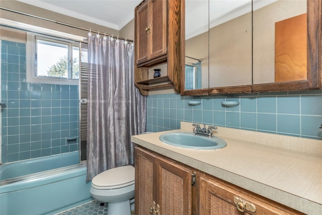 bathroom with crown molding, toilet, vanity, shower / bath combo, and tile walls