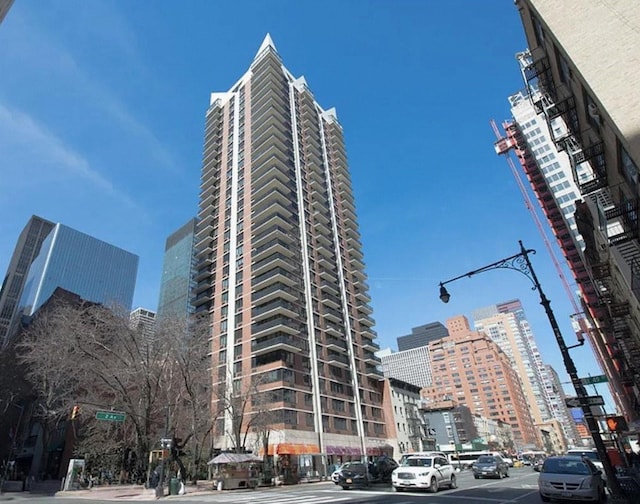 255 E 49th St Unit 31C, New York Manhattan, NY 11017 - photo 11