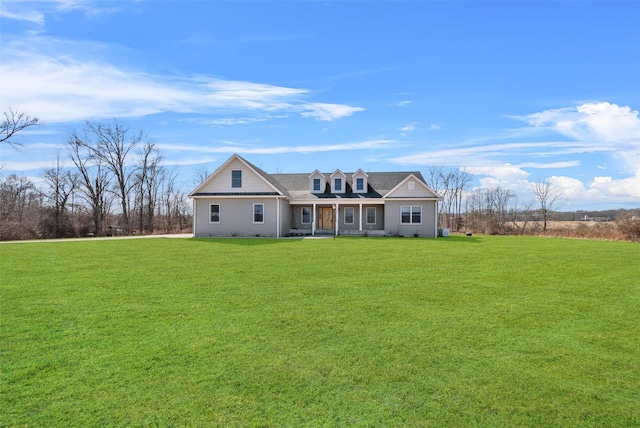 view of front of property with crawl space, a porch, and a front yard