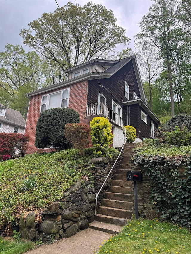 6 Sedgwick Ave, Yonkers, NY 10705 - view of side of property with stairway and brick siding