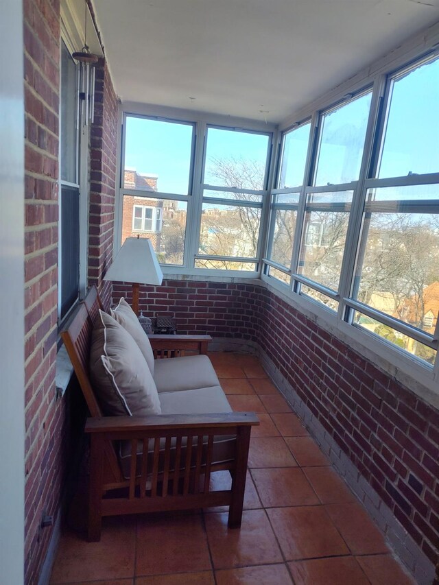 67-66 108th St Unit B64, Forest Hills, NY 11375 - view of sunroom