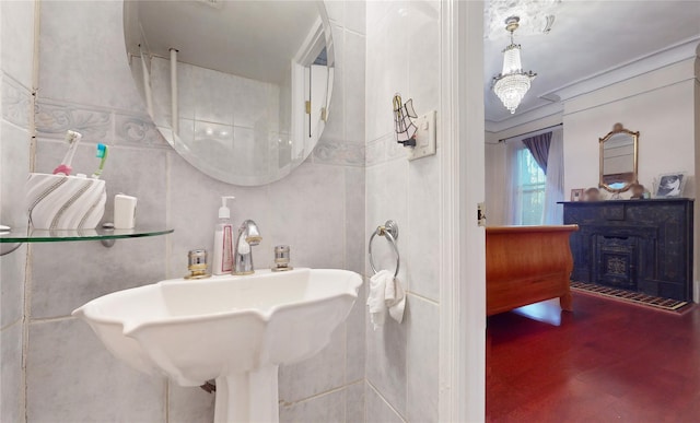 32-25 30th St, Long Island City, NY 11106 - view of bathroom