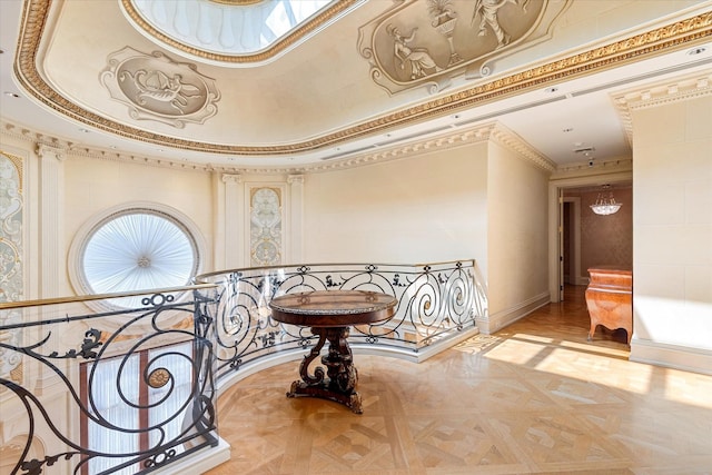 186 Kings Point Rd, Great Neck, NY 11024 - building lobby featuring crown molding