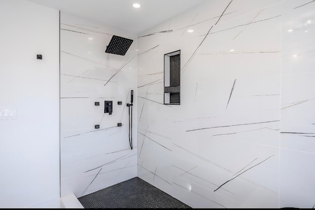 2566 Aster Pl N, Westbury, NY 11590 - bathroom featuring tiled shower
