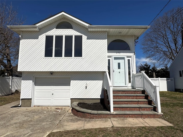 390 37th St, Lindenhurst, NY 11757 - photo 1