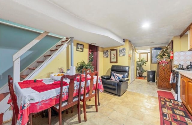 11812 Francis Lewis Blvd, Cambria Heights, NY 11411 - view of dining area