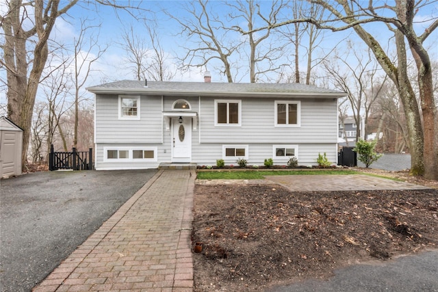 315 Mckinley Ter, Centerport, NY 11721 - photo 4
