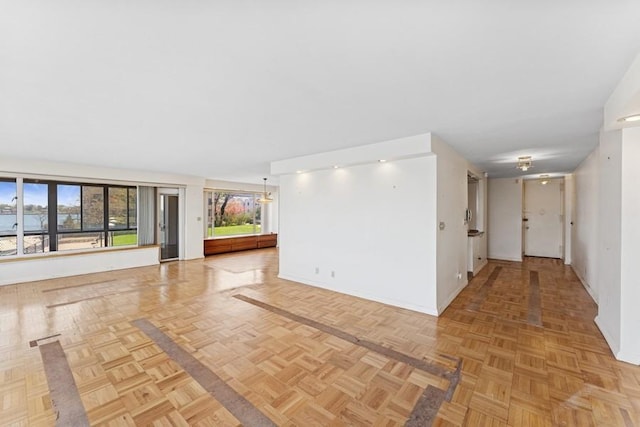 166-25 Powells Cove Blvd Unit 1A, Whitestone, NY 11357 - interior space featuring baseboards