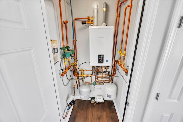 7 Howard Ave, Freeport, NY 11520 - utility room featuring water heater