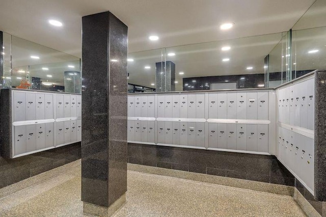 88-25 155th Ave Unit 6L, Howard Beach, NY 11414 - view of property's community featuring mail area