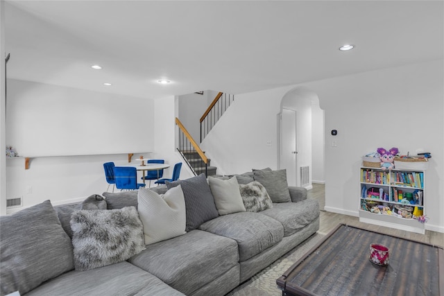 14 Victorian Ct, Huntington, NY 11743 - photo 4
