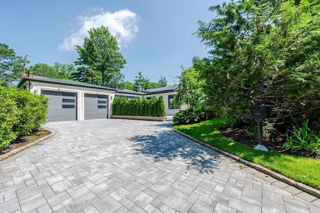 39 N Clover Dr, Great Neck, NY 11021 - photo 31