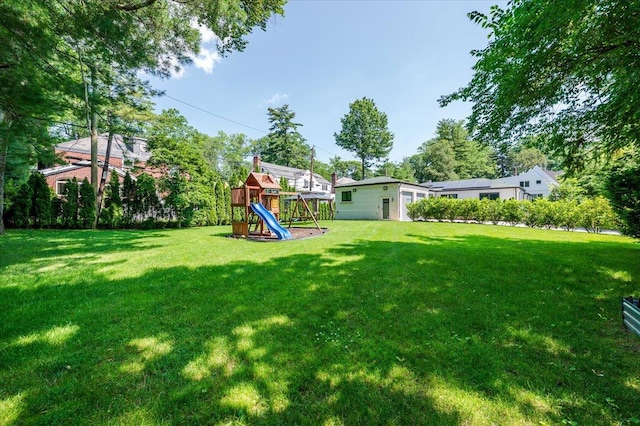 39 N Clover Dr, Great Neck, NY 11021 - photo 34