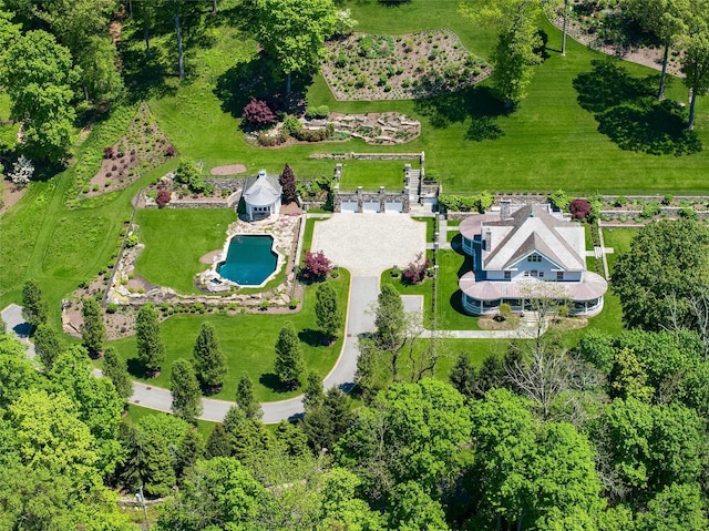 402 Sarles St, Bedford Corners, NY 10549 - bird's eye view of a pool area