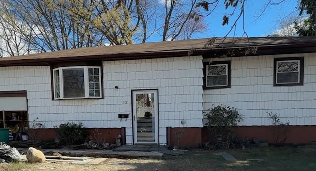 view of front of property