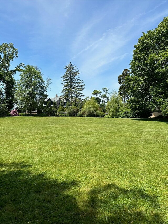 200 Middle Neck Rd, Sands Point, NY 11050 - photo 40