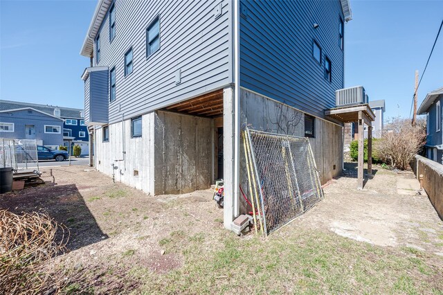 62 Rochester Ave, Long Beach, NY 11561 - view of side of property with fence