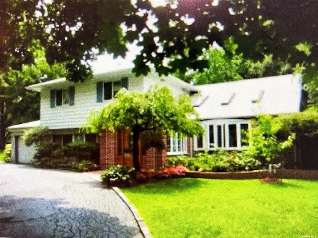 71 Horace Harding Blvd, Great Neck, NY 11020 - photo 1