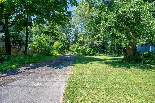 116 Montgomery St, Rhinebeck, NY 12572 - photo 1