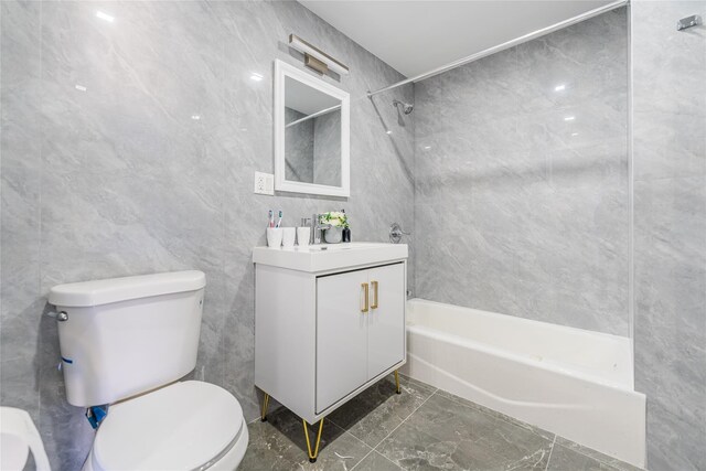 941 57th St Unit 4B, Brooklyn, NY 11219 - full bath featuring shower / bathing tub combination, toilet, and vanity