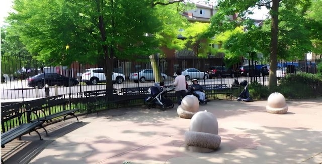 31-12 Union St Unit 4A, Flushing, NY 11354 - view of property's community