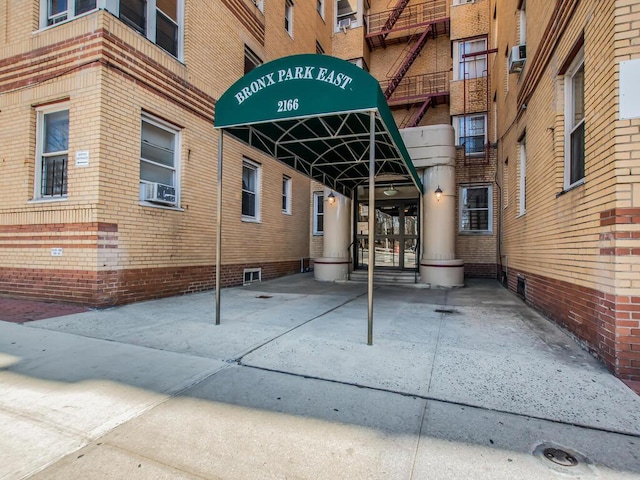 2166 Bronx Park E Unit 1G, Bronx, NY 10462 - exterior space featuring brick siding